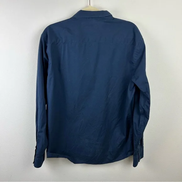 Bundle of long-sleeve Untuckit button down dress shirts size: XL - Picture 13 of 13